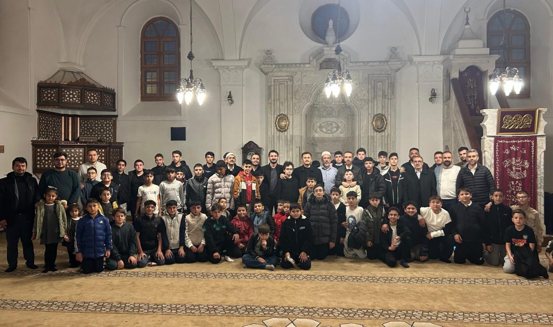 Afyonkarahisar Bolvadin İlçe Millî Eğitim Müdürlüğü, öğrencilerin milli, manevi ve