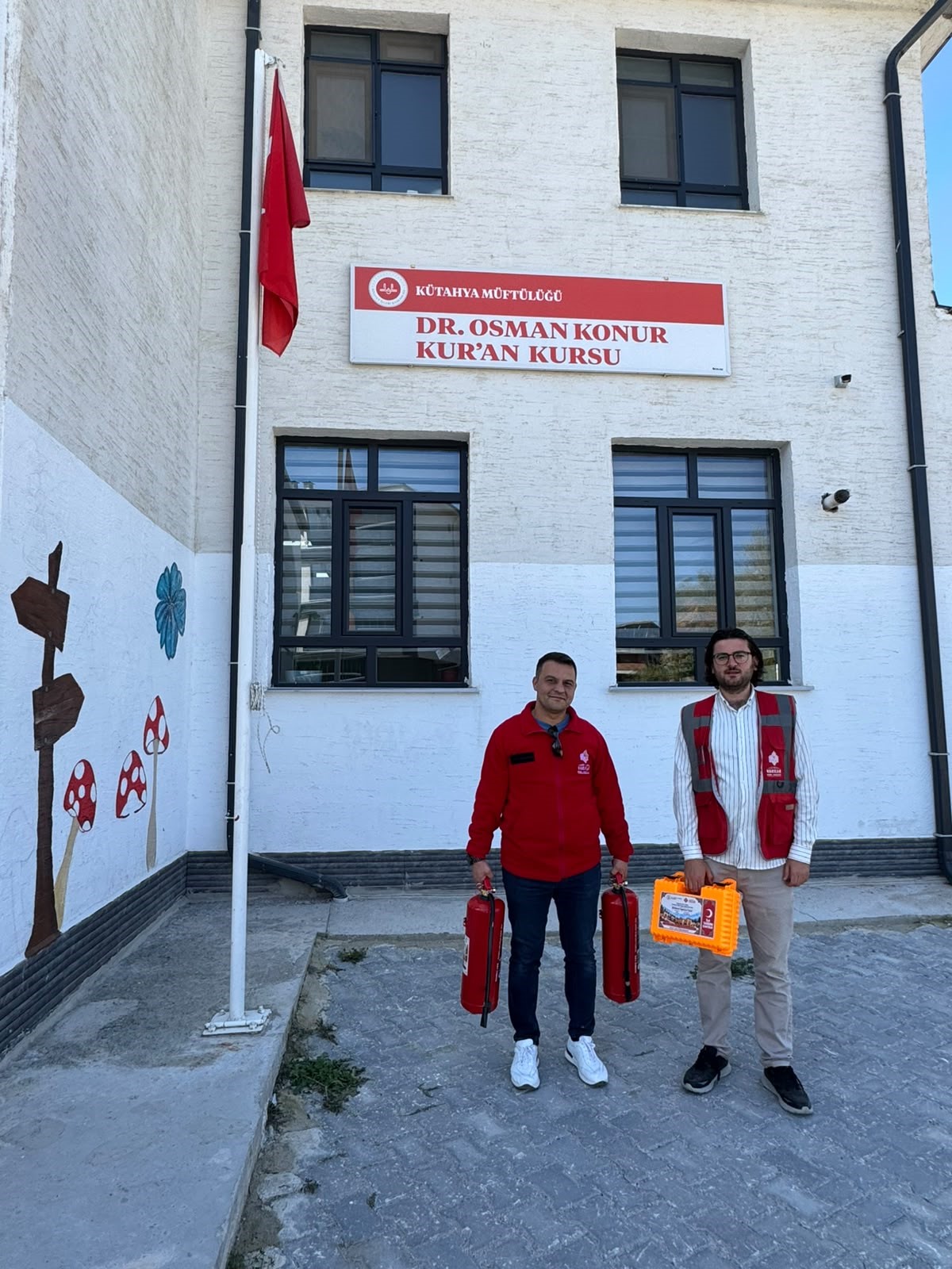 Camiler ve Kur’an kursları için güvenlik malzemesi desteği 1 Camiler ve Kur’an kursları için güvenlik malzemesi desteği