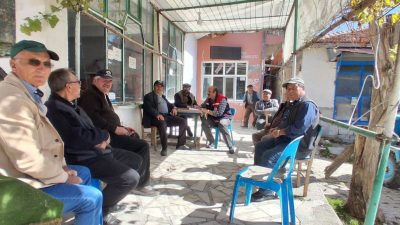 Afyonkarahisar İl Tarım ve Orman Müdürlüğü tarafından, üreticilerle bir araya