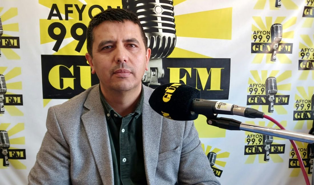 Afyon Kocatepe Üniversitesi (AKÜ) ve Gün FM işbirliğinde süren Kampüs
