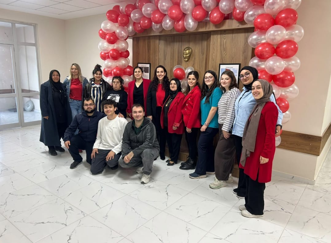 Cumhuriyet Bayramı’nı birlikte kutladılar 1 Cumhuriyet Bayramı’nı birlikte kutladılar