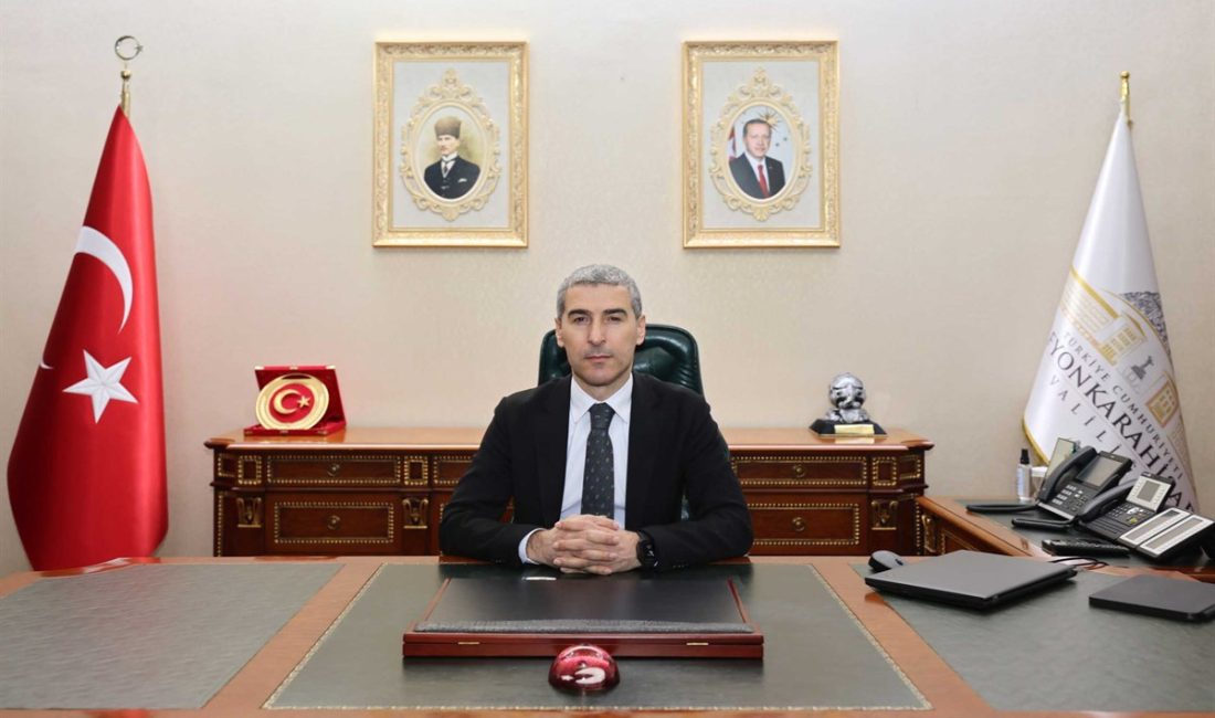 Afyonkarahisar Valisi Dr. Naci Aktaş, 19 Ekim Muhtarlar Günü dolayısıyla