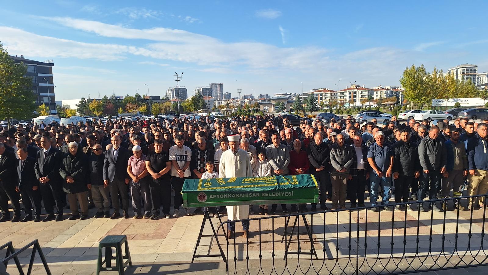 Dr. Alev Türe’nin annesi Zeynep Çelik toprağa verildi