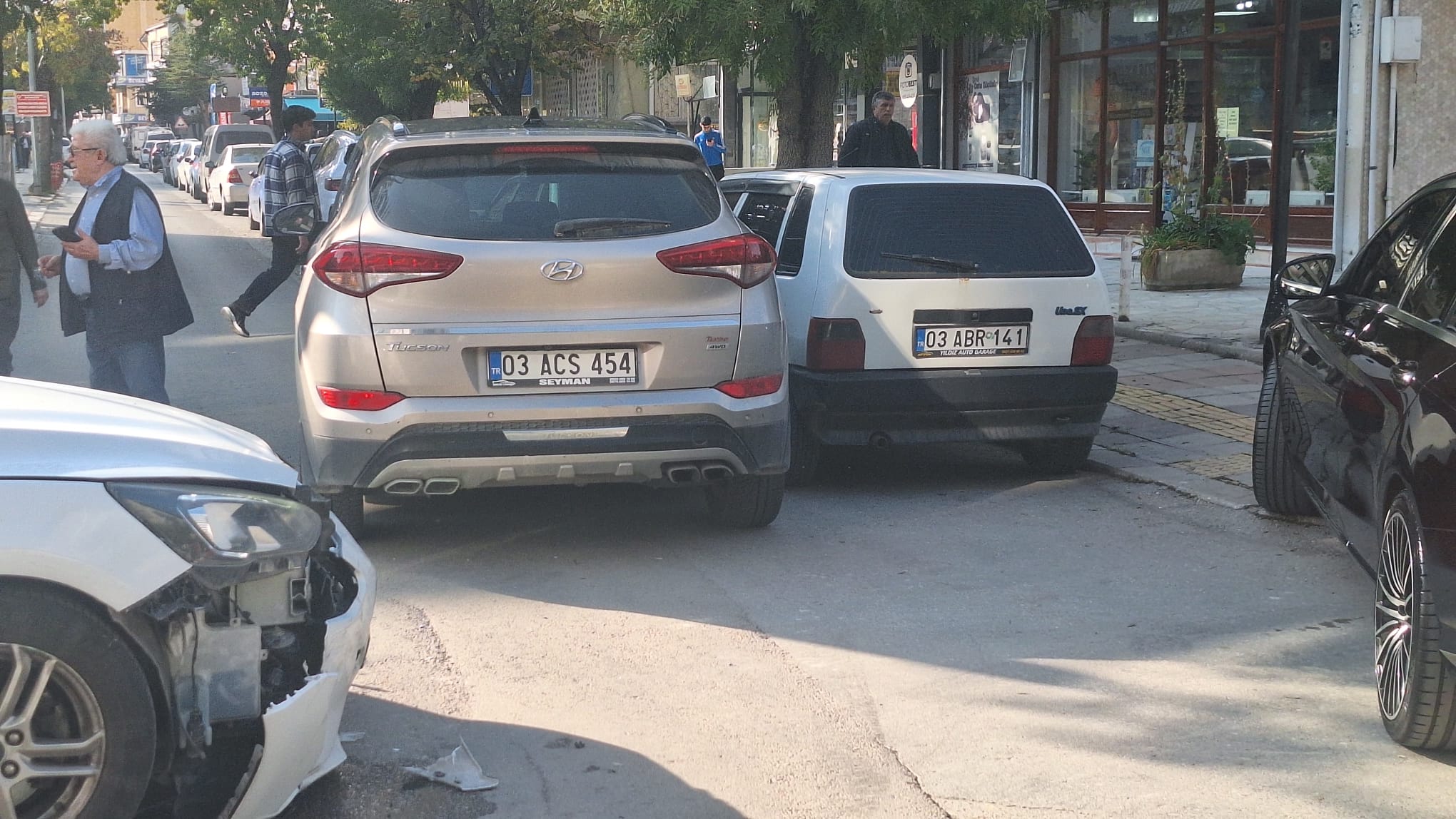 Dumlupınar Mahallesi’nde zincirleme kaza