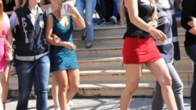 Antalya'da devam eden soruşturma kapsamında, fuhşa teşvik, aracılık ve yer