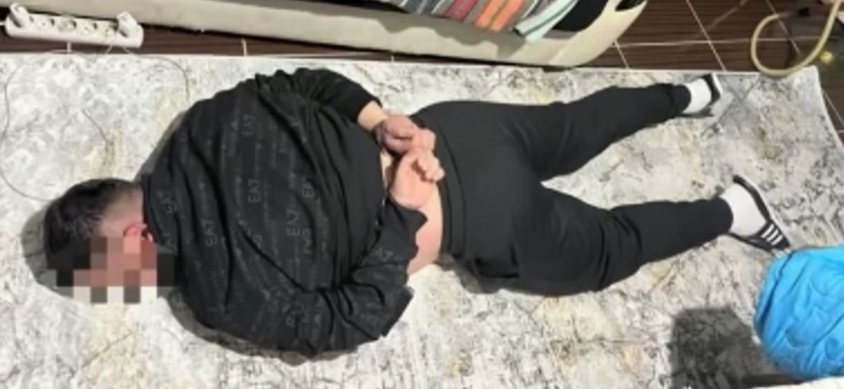 İstanbul Cumhuriyet Başsavcılığınca kamuoyunda "Arap Emrah" lakabıyla bilinen Emrah Sever'in