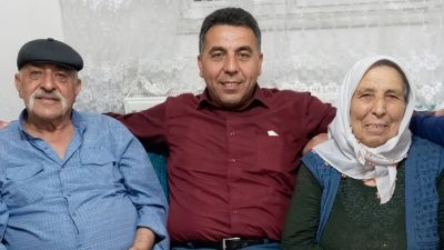 Afyonkarahisar’ın Pazarağaç Belediye Başkanı Şevki Kara’nın annesi Kamile Kara hayatını