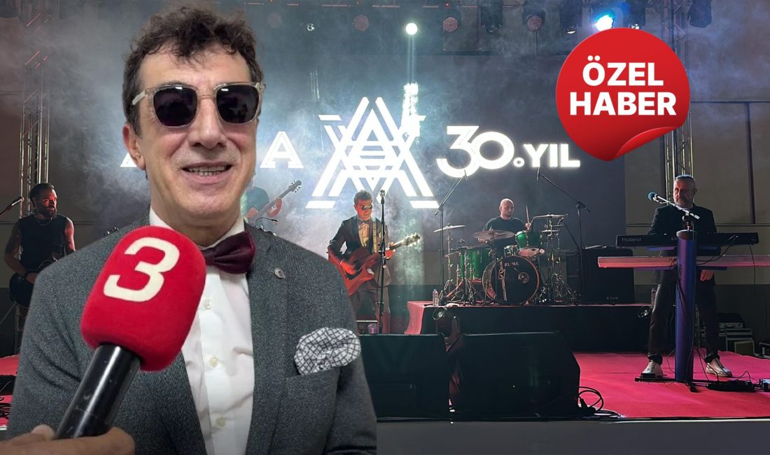 Afyonkarahisar Belediyesi'nin 29 Ekim Cumhuriyet Bayramı kutlamaları kapsamında sahne alan
