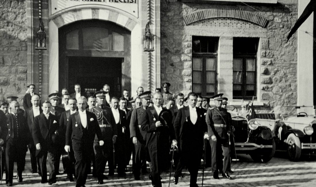 Bazı tarihler vardır, takvim yapraklarında kalmaz. Bir milletin kaderini değiştirir,
