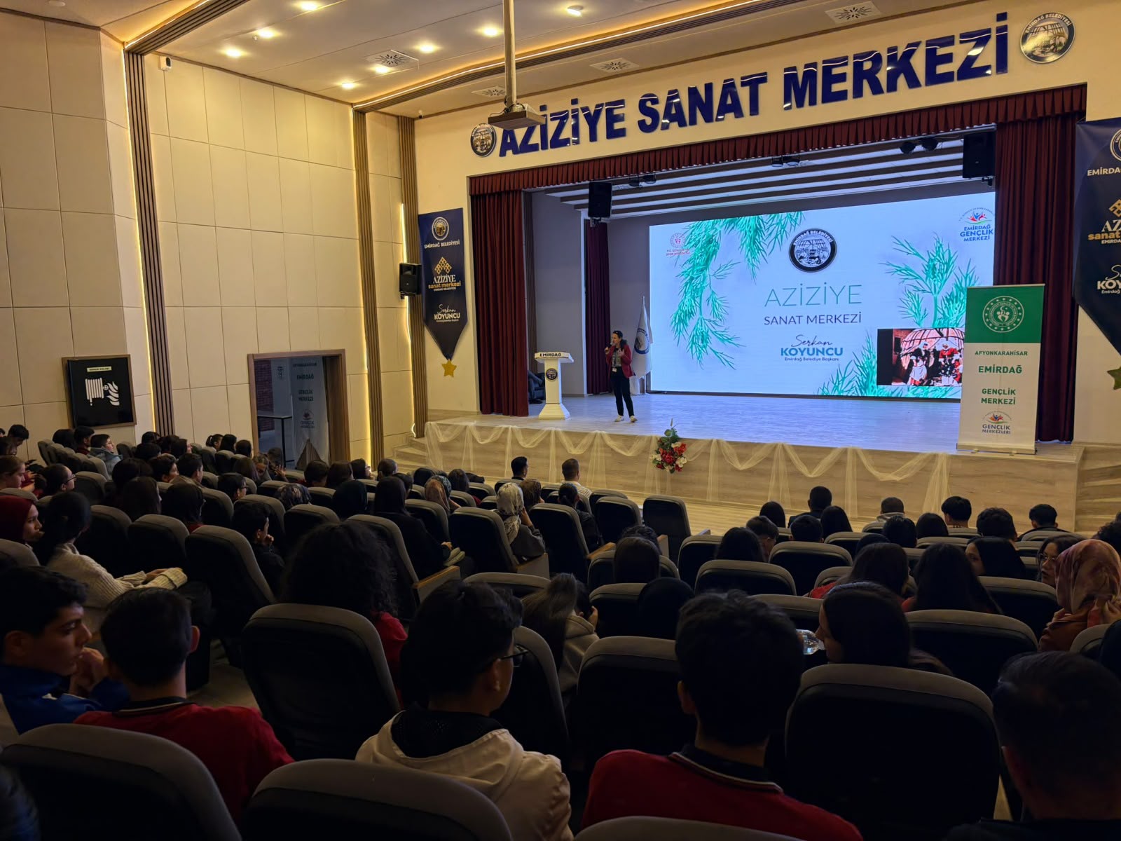 Gençlik ve Spor’dan 15 lisede büyük buluşma 1 Gençlik ve Spor’dan 15 lisede büyük buluşma