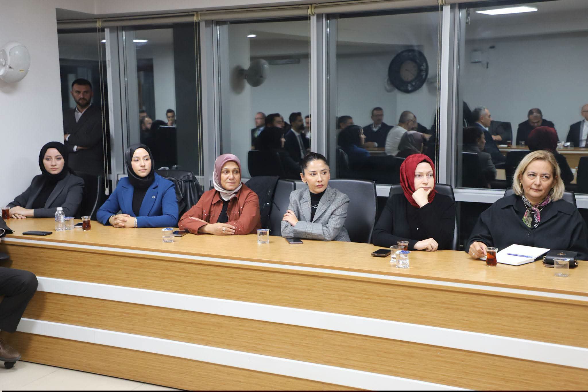 Özgür Kavak başkanlığında teşkilatta yeni haftanın yol haritası belirlendi 4 Özgür Kavak başkanlığında teşkilatta yeni haftanın yol haritası belirlendi