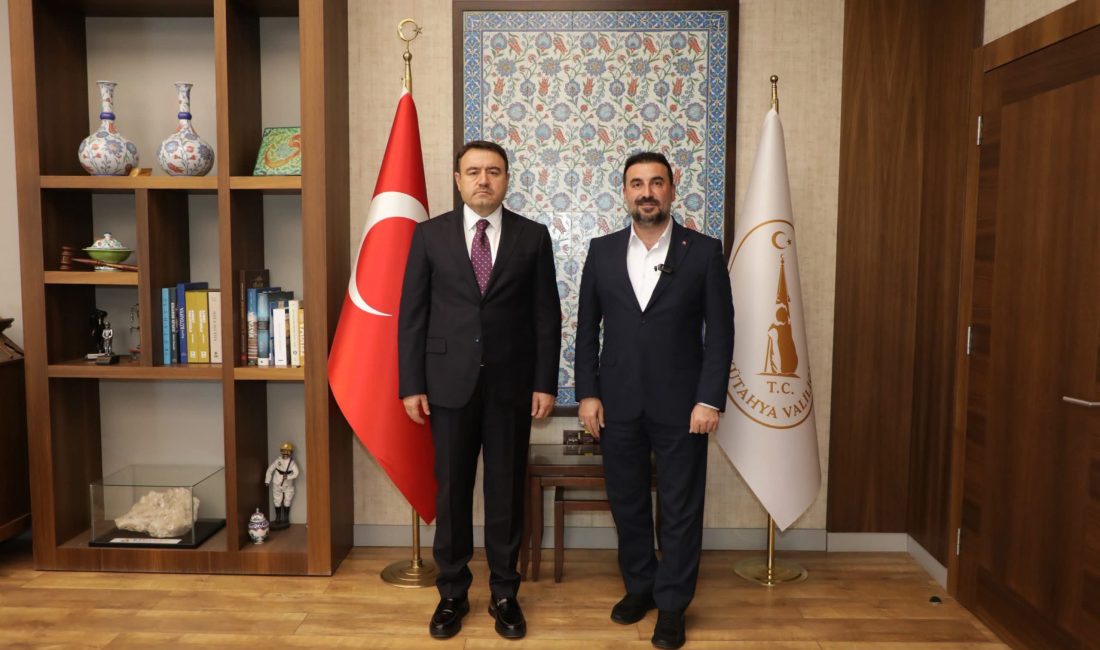 AK Parti Afyonkarahisar İl Başkanı Dr. Özgür Kavak, Kütahya Valisi