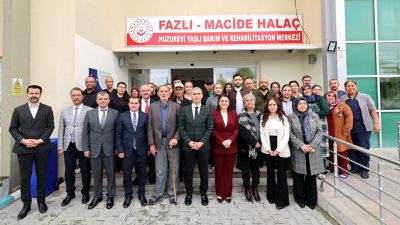 Vali Dr. Naci Aktaş ve eşi Nagihan Aktaş Hanımefendi, 1