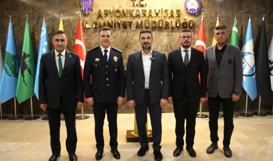 AK Parti Afyonkarahisar İl Başkanı Dr. Özgür Kavak, Afyonkarahisar Milletvekili