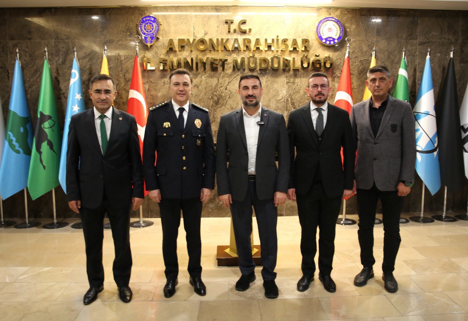 AK Parti Afyonkarahisar İl Başkanı Dr. Özgür Kavak, Afyonkarahisar Milletvekili