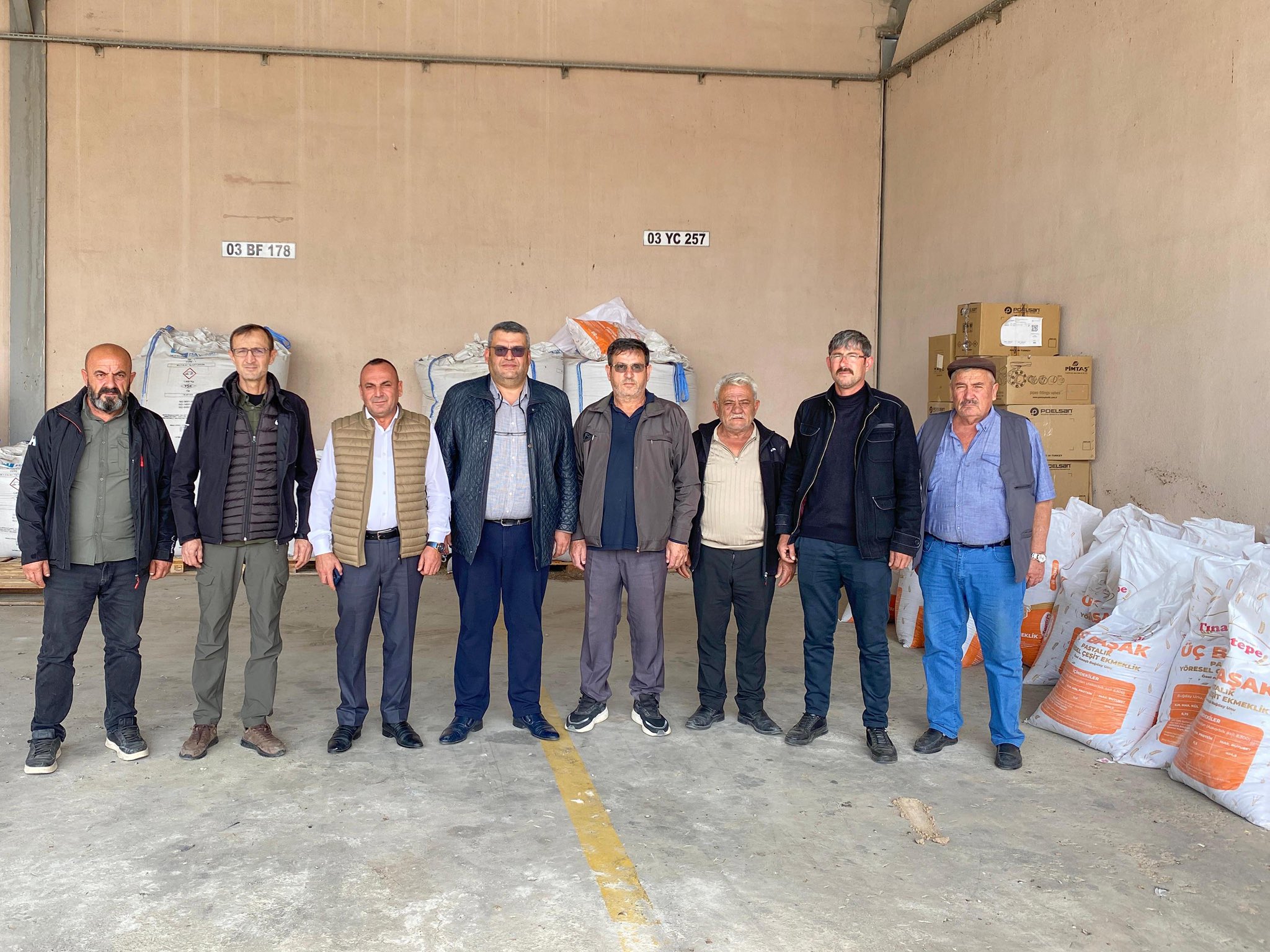 Üreticilere yerli buğday ve arpa tohumu desteği 1 Üreticilere yerli buğday ve arpa tohumu desteği
