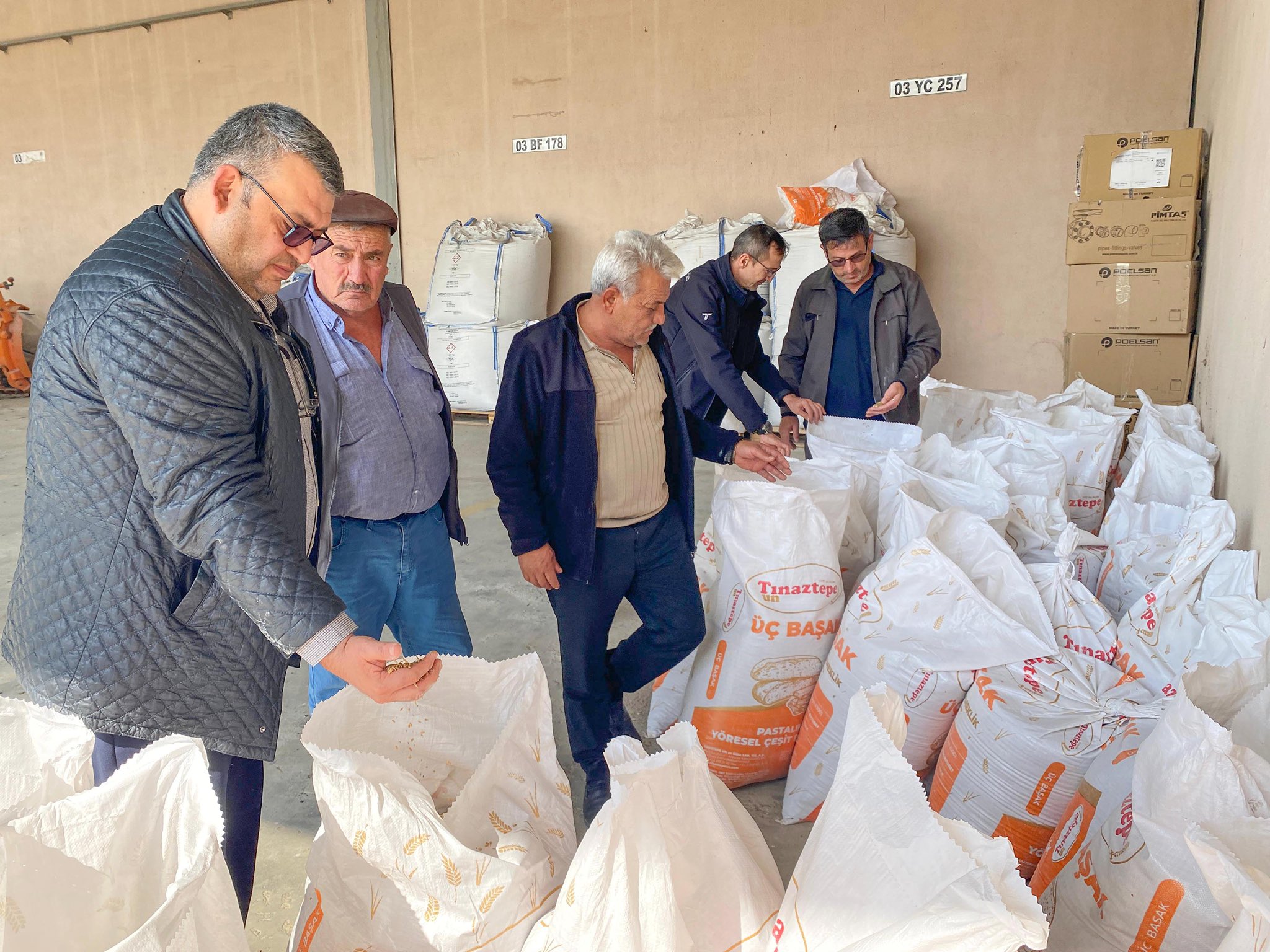 Üreticilere yerli buğday ve arpa tohumu desteği 2 Üreticilere yerli buğday ve arpa tohumu desteği