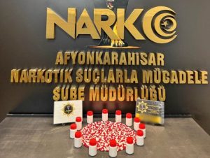 Emniyet Müdürlüğü ekiplerince gerçekleştirilen uygulama noktasındaki kontrollerde 594 adet sentetik