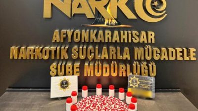 Emniyet Müdürlüğü ekiplerince gerçekleştirilen uygulama noktasındaki kontrollerde 594 adet sentetik