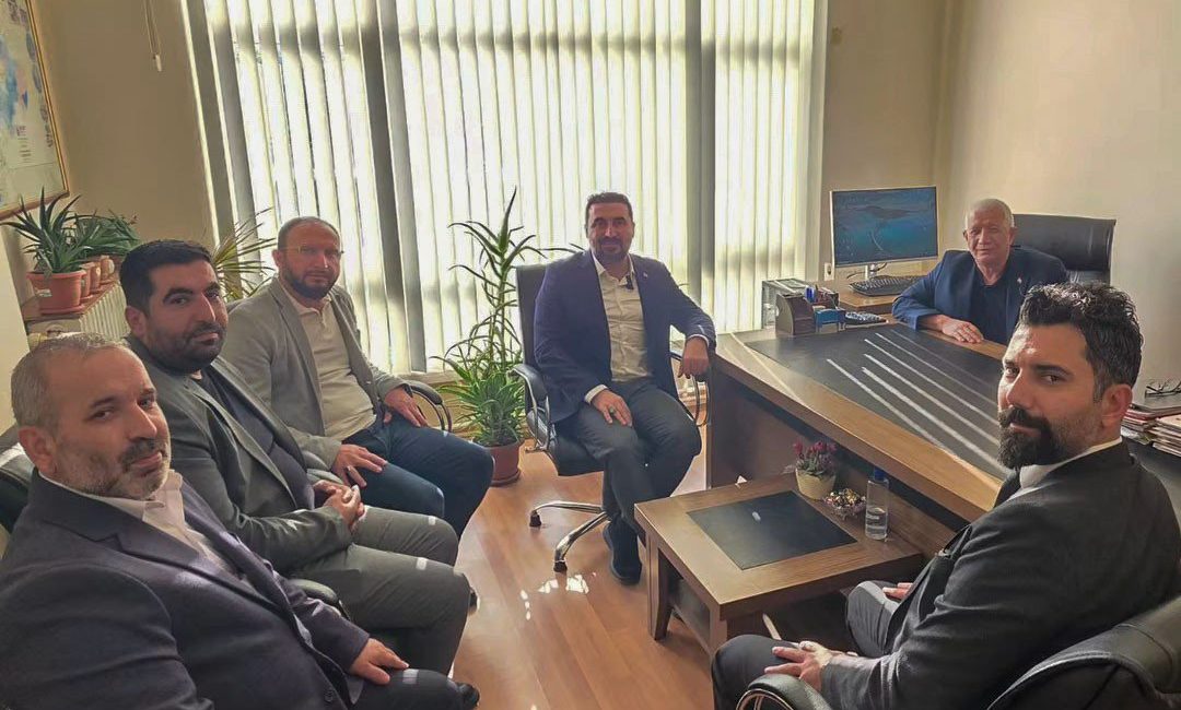 AK Parti Afyonkarahisar İl Başkanı Dr. Özgür Kavak, İl Yönetim