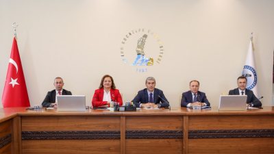 Afyonkarahisar Valisi Dr. Naci Aktaş başkanlığında, Afyon Kocatepe Üniversitesi 2026-2027