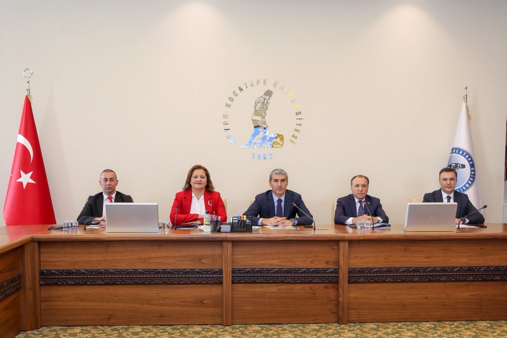 Afyonkarahisar Valisi Dr. Naci Aktaş başkanlığında, Afyon Kocatepe Üniversitesi 2026-2027