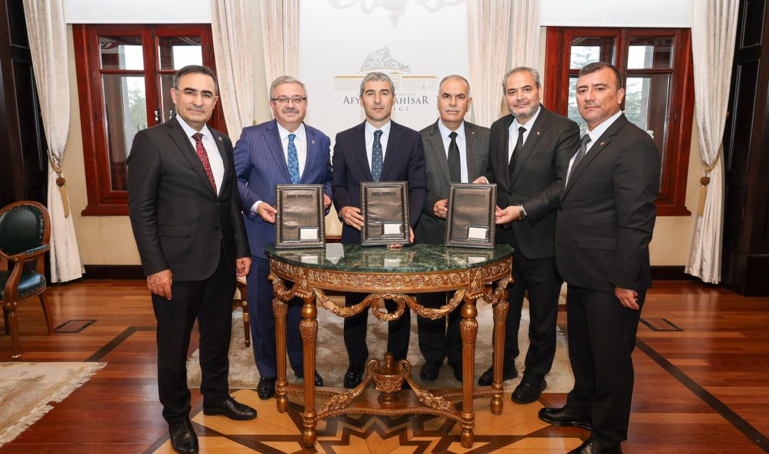 Afyonkarahisar’da İŞKUR Gençlik Programı protokolü imzalandı. Program kapsamında Afyon Kocatepe