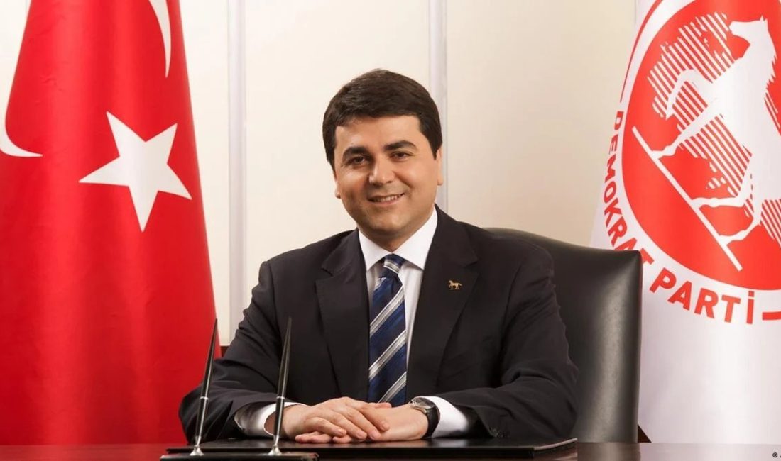 Demokrat Parti Genel Başkanı Gültekin Uysal: Cumhuriyet, bir milletin istiklalinden