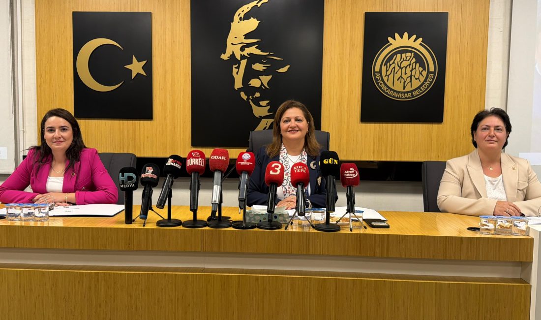 Afyonkarahisar Belediye Meclisi, ekim ayı olağan toplantısını Belediye Başkanı Burcu