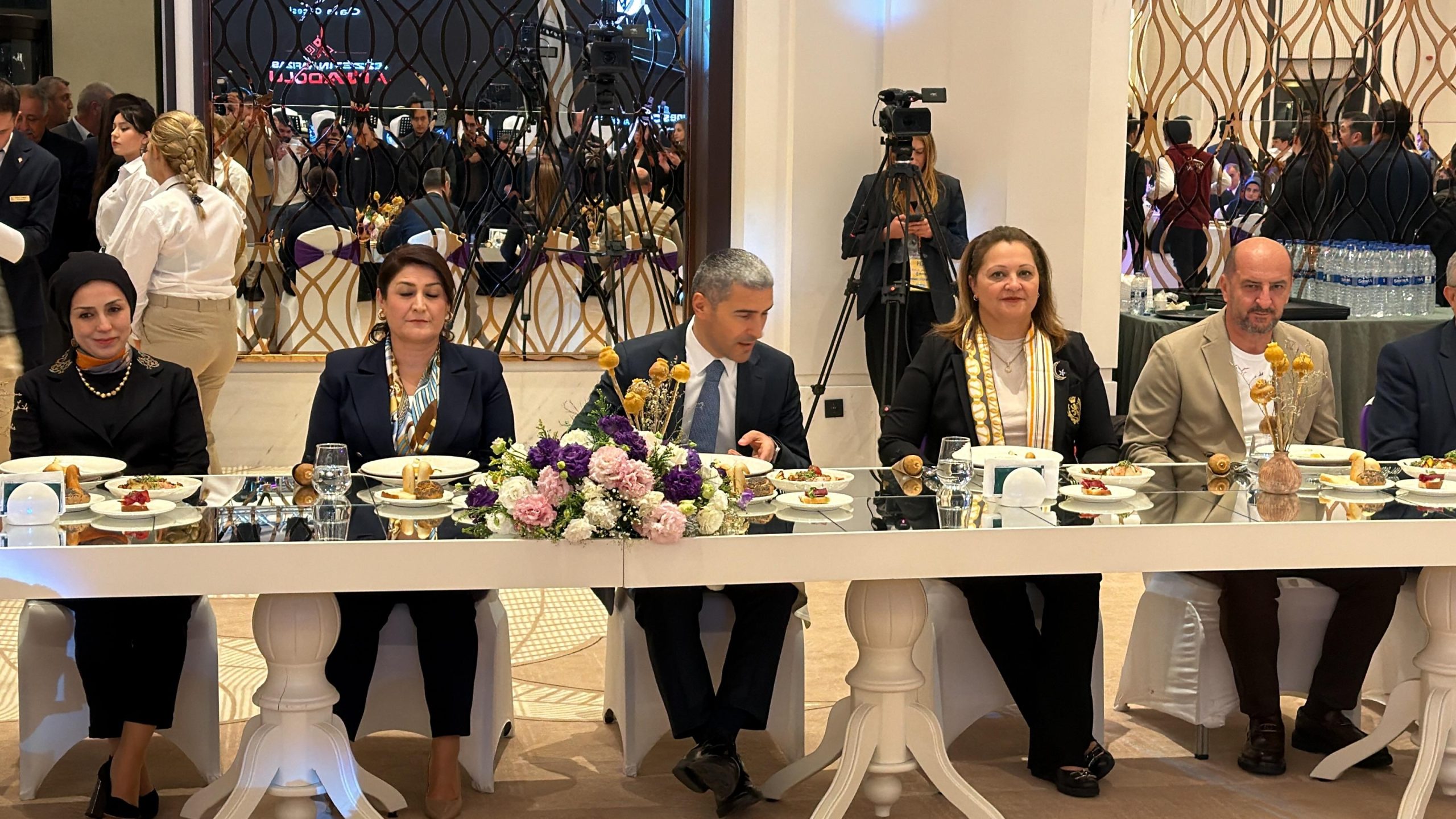 Gastro Afyon Gala Gecesi’nde kültür, sanat ve lezzet buluştu
