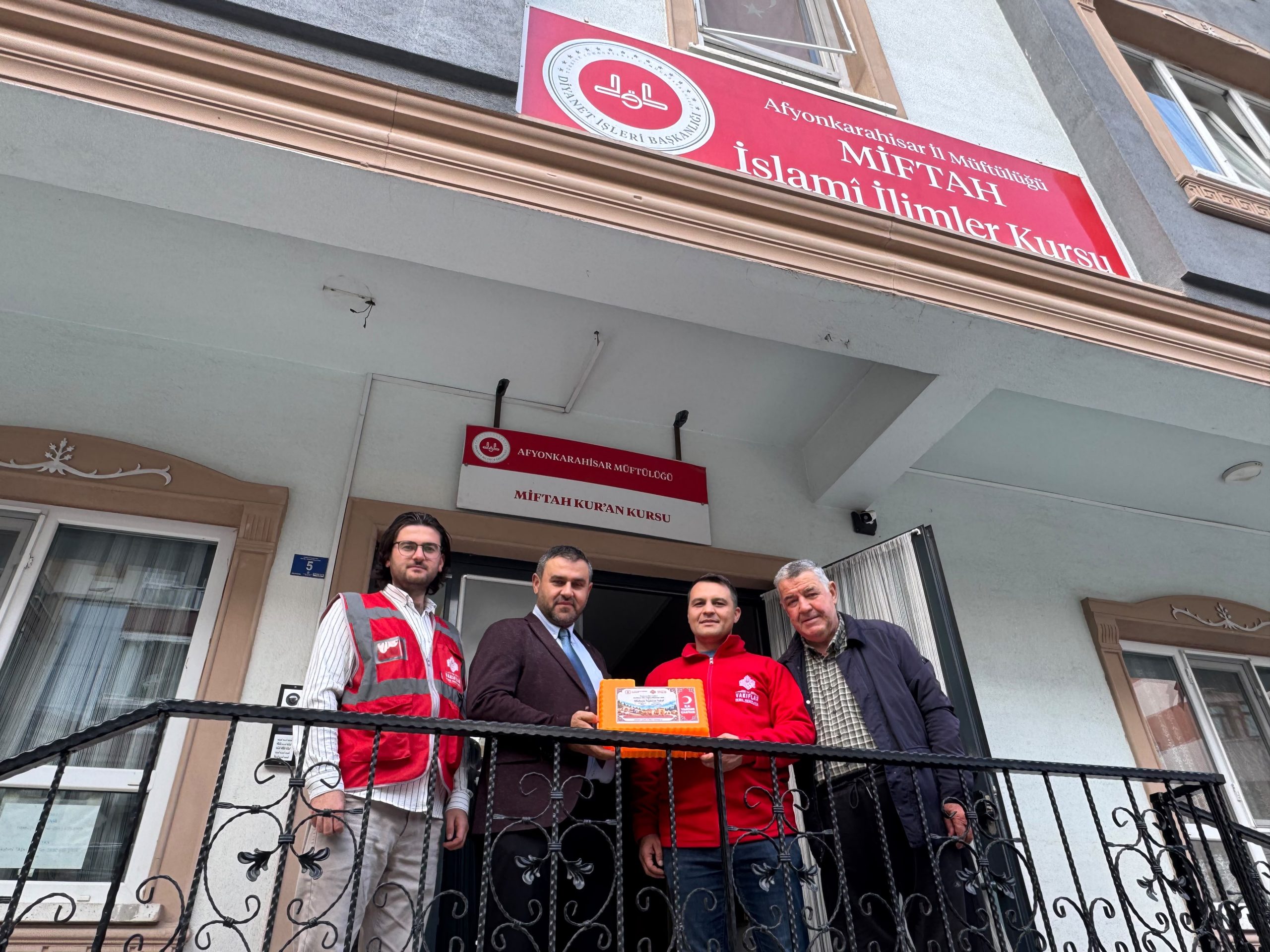 Camiler ve Kur’an Kurslarına Vakıf Hayır Şartlarıyla Güvenlik Desteği