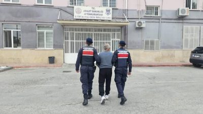 Afyonkarahisar’ın İhsaniye ilçesinde jandarma ekiplerince gerçekleştirilen çalışmada, hakkında 19 yıl