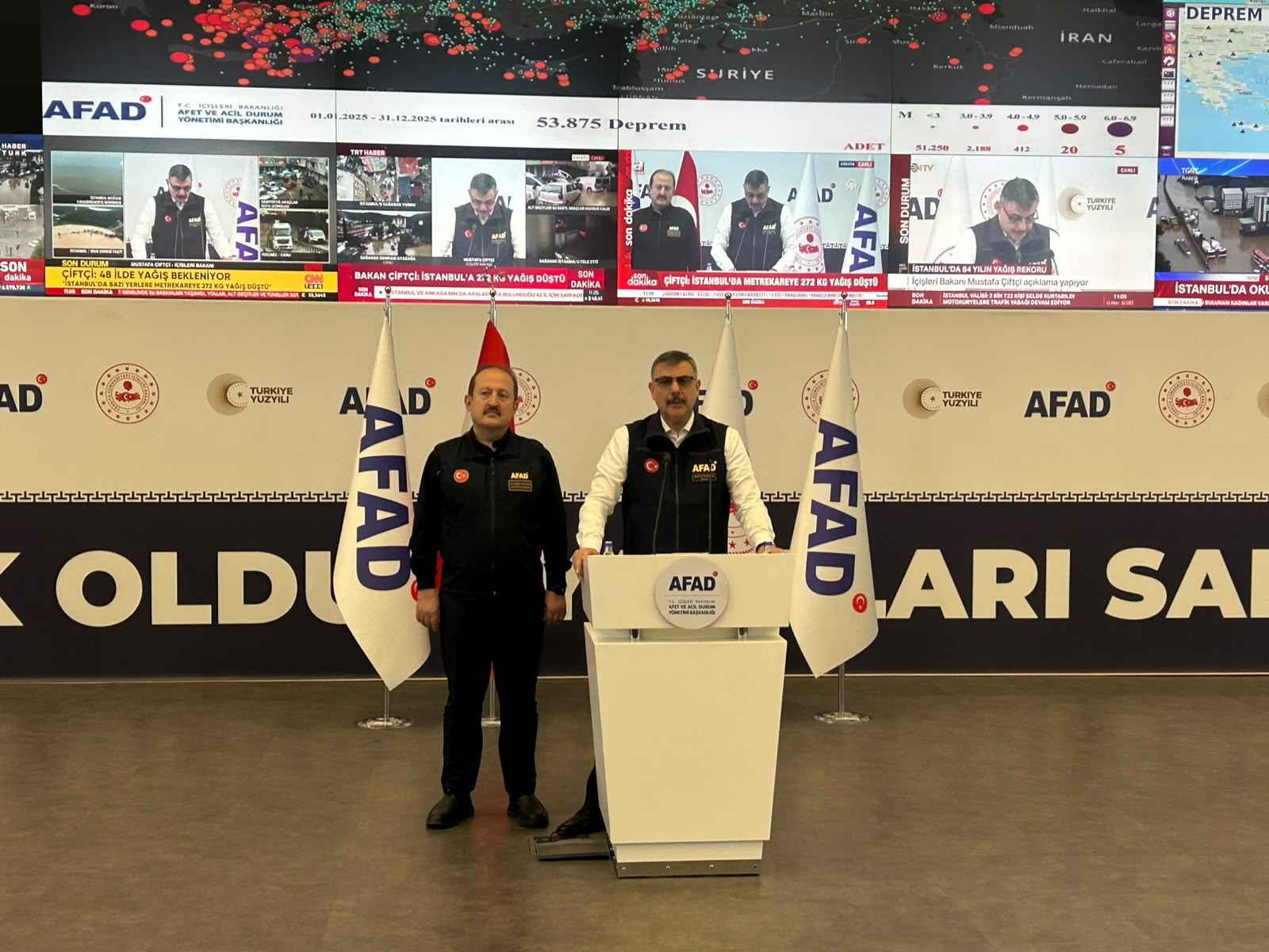 İhtiyaç duyulan noktalara Afyon’dan destek ekip sevk edildi 1 İhtiyaç duyulan noktalara Afyon’dan destek ekip sevk edildi