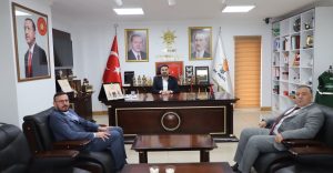 AK Parti Afyonkarahisar İl Başkanı Dr. Özgür Kavak, farklı kesimlerden