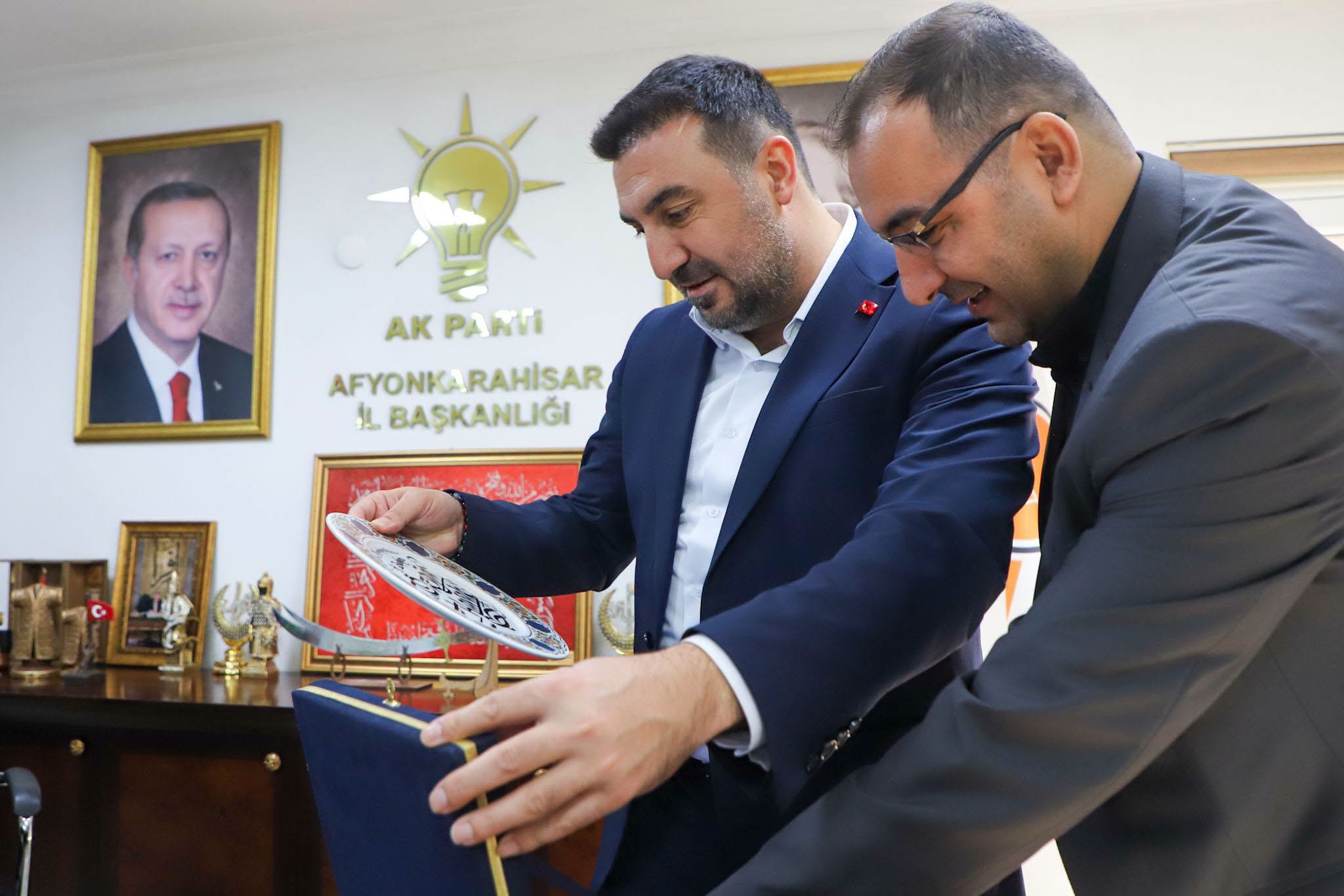 İl Başkanı Özgür Kavak’a ziyaretler sürüyor