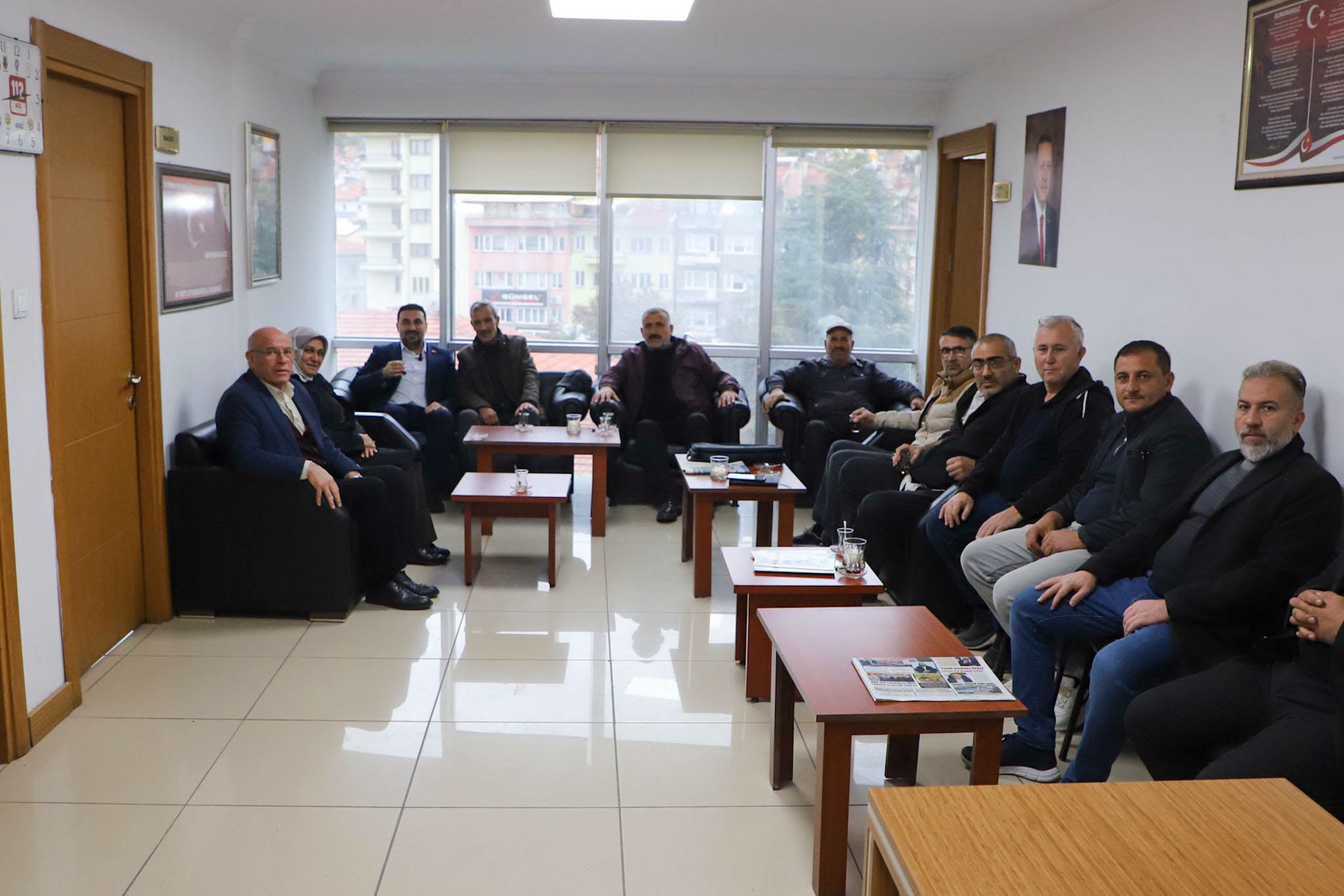 İl Başkanlığında sıcak buluşma: Gündem Afyonkarahisar 2 İl Başkanlığında sıcak buluşma: Gündem Afyonkarahisar