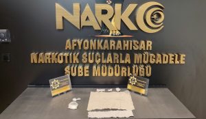 Afyonkarahisar Emniyet Müdürlüğü ekiplerinin uyuşturucuyla mücadele kapsamında gerçekleştirdiği operasyonda, 1.568
