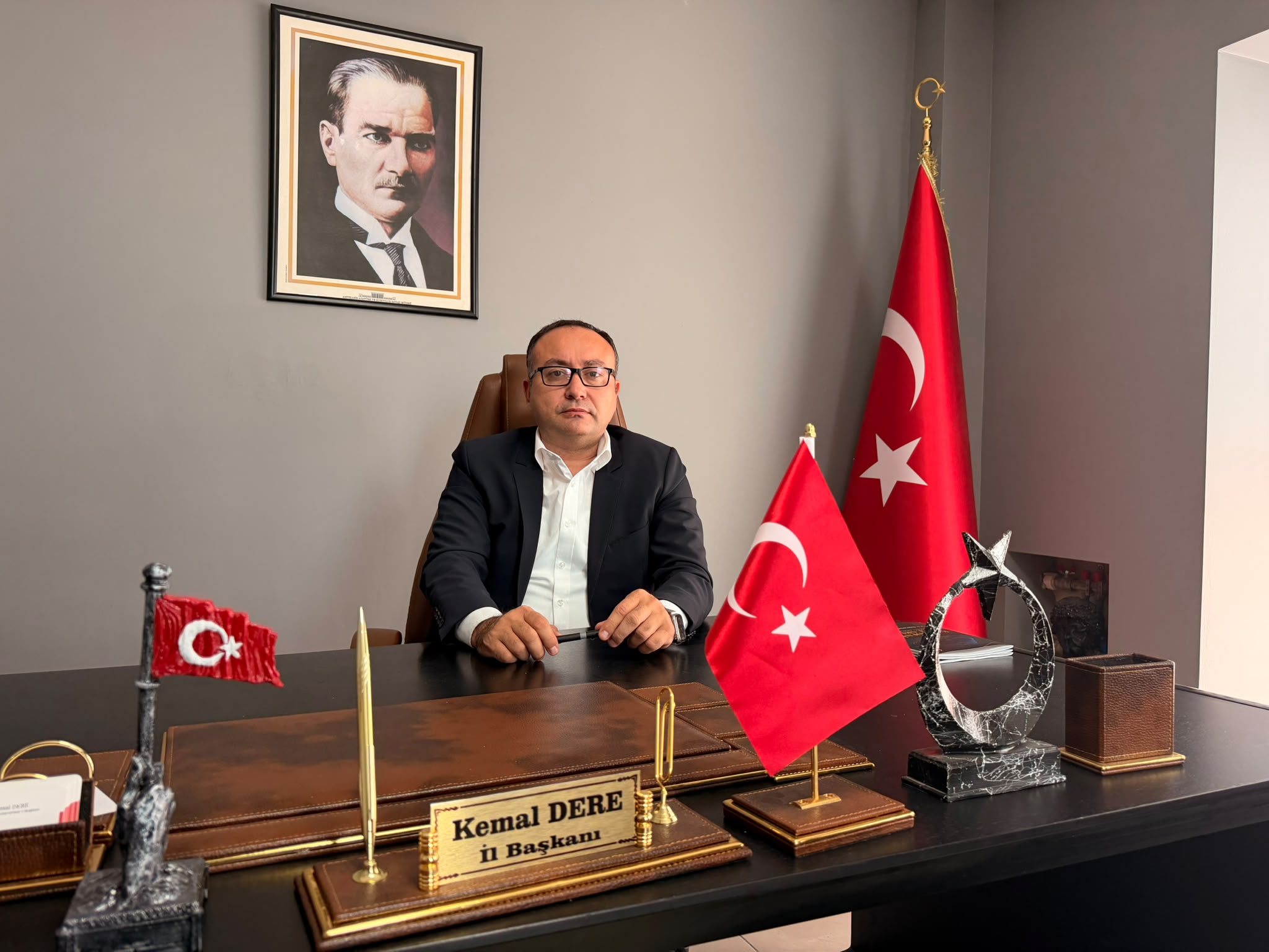 Zafer Partisi Afyonkarahisar İl Başkanı Kemal Dere, hayvancılık politikalarında üreticinin