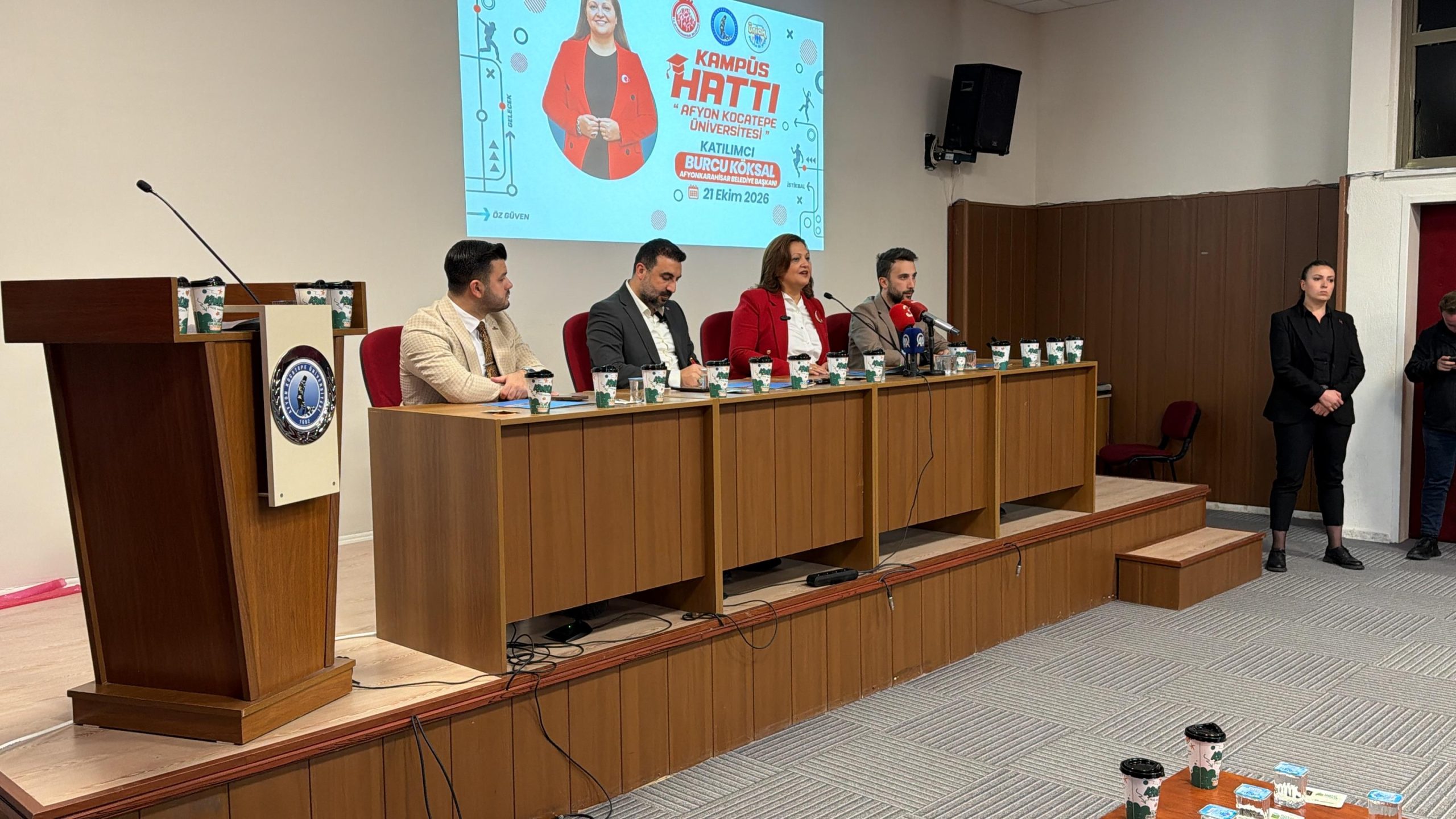 Kampüs Hattı’nda Erdoğan yanıtı alkış aldı