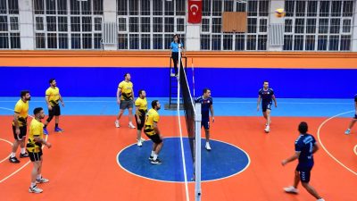 Afyonkarahisar’da düzenlenen 4. Kamu Spor Oyunları Erkek Voleybol Müsabakaları tamamlandı.