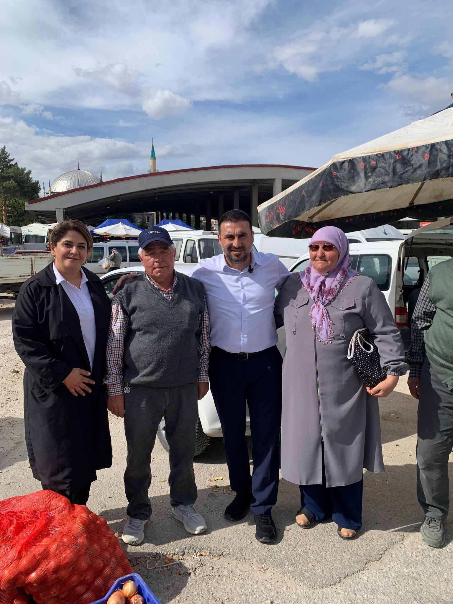 Özgür Kavak Sahipata’da vatandaşlarla buluştu