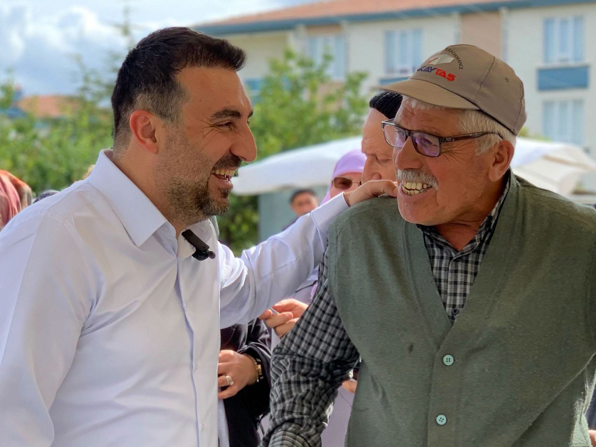 Özgür Kavak Sahipata’da vatandaşlarla buluştu