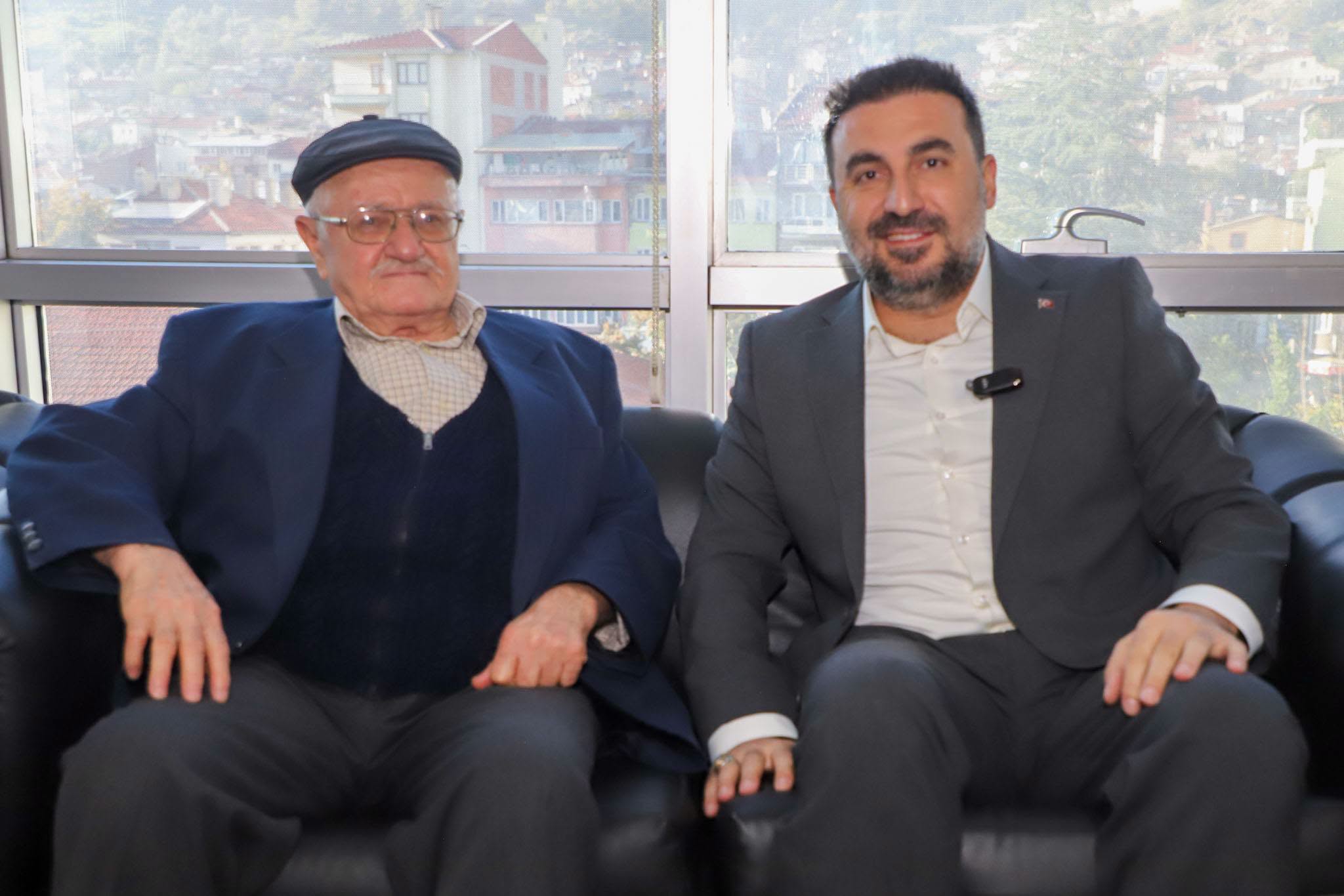 Özgür Kavak vatandaşların taleplerini dinledi 8 Özgür Kavak vatandaşların taleplerini dinledi