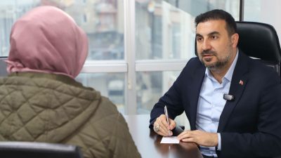 AK Parti Afyonkarahisar İl Başkanı Dr. Özgür Kavak, İl Başkanlığı