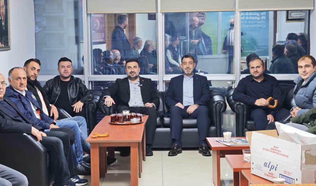 AK Parti Afyonkarahisar İl Başkanı Dr. Özgür Kavak, sabahın erken