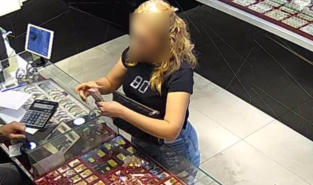 Afyonkarahisar’da sahte gram altın bozdurarak kuyumcuları dolandırdığı iddia edilen 2