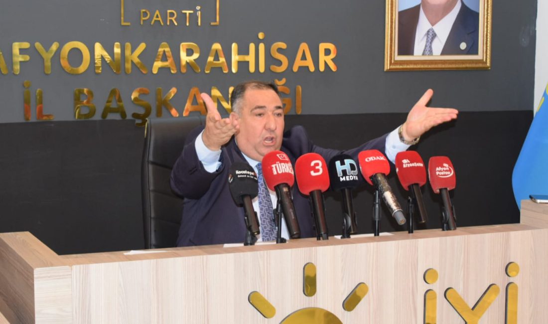 İYİ Parti Afyonkarahisar İl Başkanı Muhammet Mısırlıoğlu, geçirdiği trafik kazasının