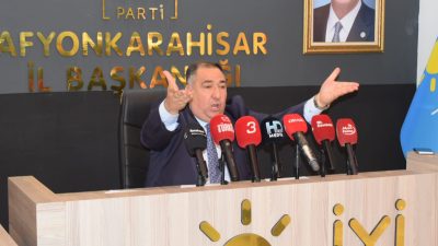 İYİ Parti Afyonkarahisar İl Başkanı Muhammet Mısırlıoğlu, geçirdiği trafik kazasının