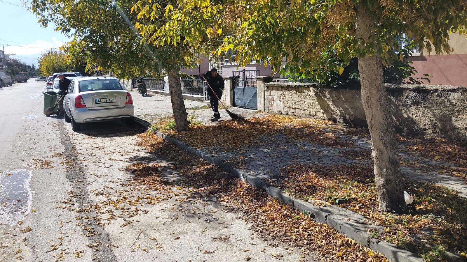 Temizlik seferberliği sürüyor 1 Temizlik seferberliği sürüyor