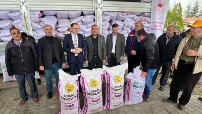 Afyonkarahisar’ın Çay ilçesinde üreticilere yüzde 50 hibeli toplam 56 ton